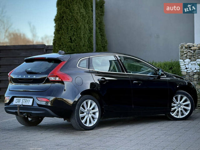 Чорний Вольво V40, об'ємом двигуна 1.6 л та пробігом 212 тис. км за 10999 $, фото 30 на Automoto.ua
