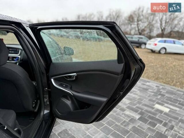 Чорний Вольво V40, об'ємом двигуна 1.56 л та пробігом 207 тис. км за 10599 $, фото 18 на Automoto.ua