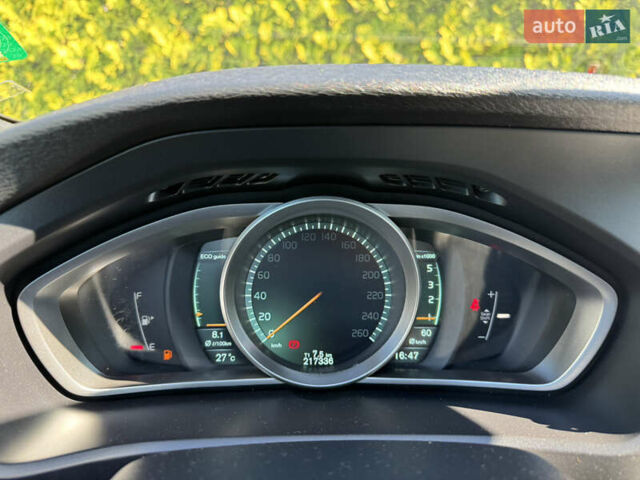 Черный Вольво В40, объемом двигателя 1.6 л и пробегом 217 тыс. км за 11700 $, фото 52 на Automoto.ua