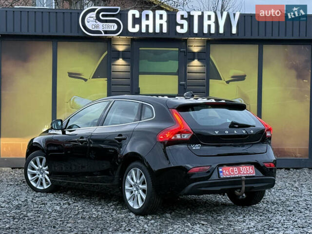 Черный Вольво В40, объемом двигателя 1.6 л и пробегом 212 тыс. км за 11600 $, фото 2 на Automoto.ua