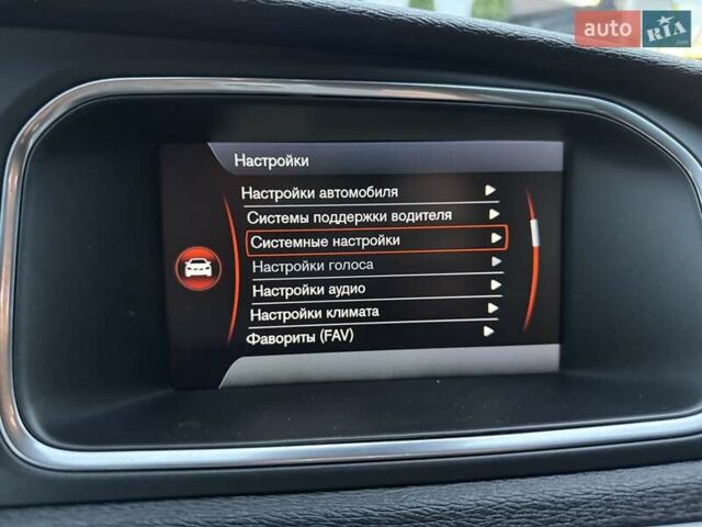 Черный Вольво В40, объемом двигателя 1.6 л и пробегом 218 тыс. км за 11999 $, фото 48 на Automoto.ua