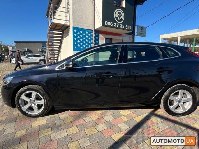 Чорний Вольво V40, об'ємом двигуна 1.6 л та пробігом 247 тис. км за 10999 $, фото 3 на Automoto.ua