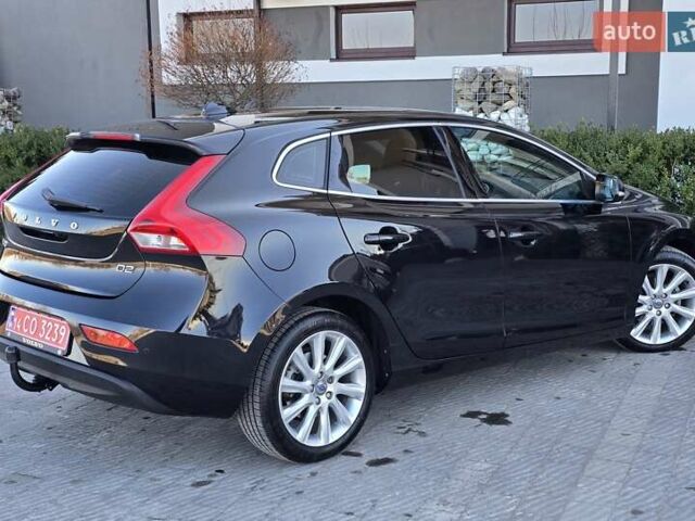 Чорний Вольво V40, об'ємом двигуна 1.56 л та пробігом 262 тис. км за 11199 $, фото 90 на Automoto.ua