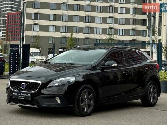 Черный Вольво В40, объемом двигателя 1.6 л и пробегом 115 тыс. км за 11800 $, фото 5 на Automoto.ua
