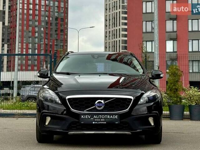 Черный Вольво В40, объемом двигателя 1.6 л и пробегом 115 тыс. км за 11800 $, фото 2 на Automoto.ua