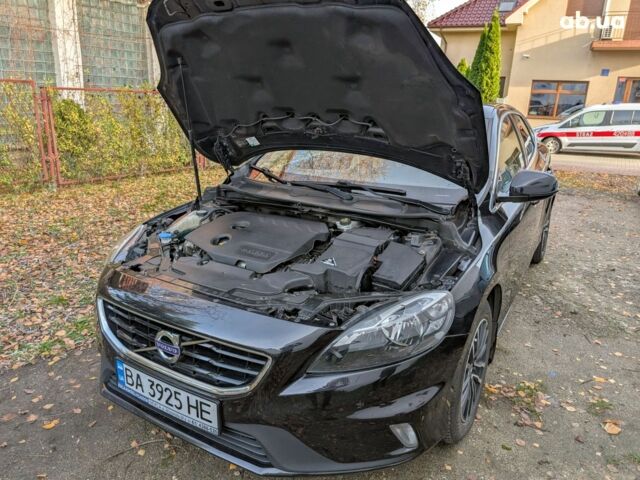Чорний Вольво V40, об'ємом двигуна 1.6 л та пробігом 180 тис. км за 11411 $, фото 8 на Automoto.ua