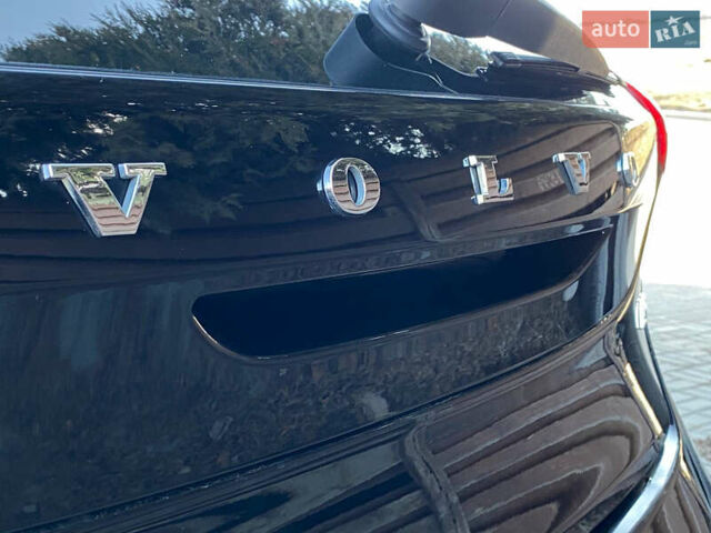 Чорний Вольво V40, об'ємом двигуна 1.97 л та пробігом 218 тис. км за 11700 $, фото 6 на Automoto.ua