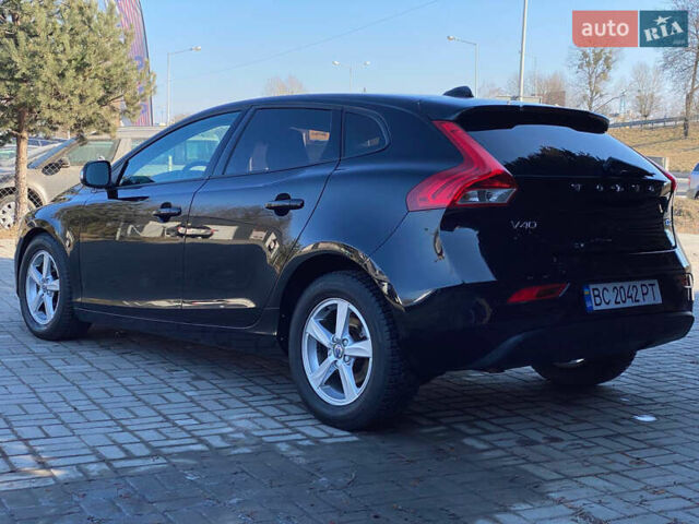 Чорний Вольво V40, об'ємом двигуна 1.97 л та пробігом 218 тис. км за 11700 $, фото 5 на Automoto.ua