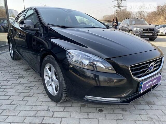 Чорний Вольво V40, об'ємом двигуна 2 л та пробігом 209 тис. км за 14500 $, фото 5 на Automoto.ua