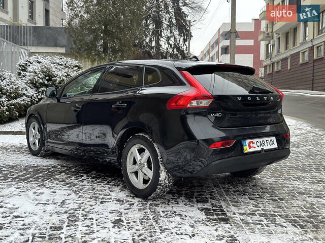Чорний Вольво V40, об'ємом двигуна 1.98 л та пробігом 228 тис. км за 11700 $, фото 14 на Automoto.ua