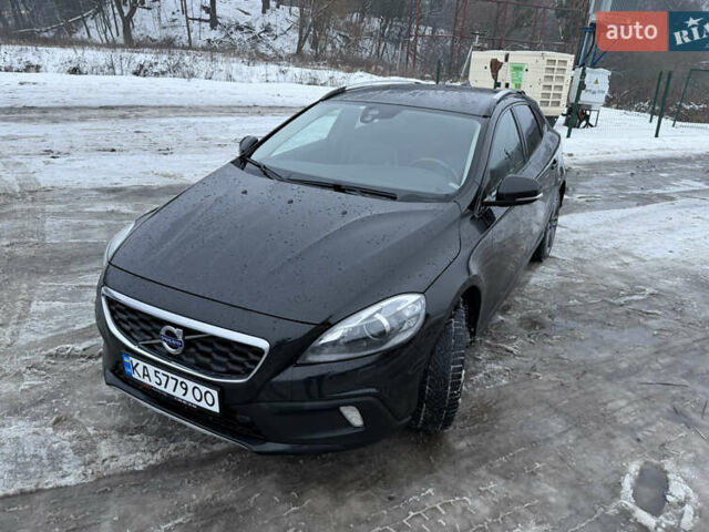 Черный Вольво В40, объемом двигателя 2 л и пробегом 265 тыс. км за 12500 $, фото 11 на Automoto.ua