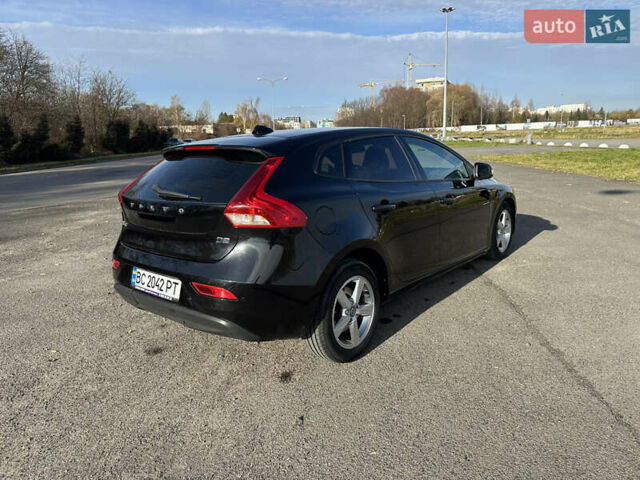 Чорний Вольво V40, об'ємом двигуна 1.97 л та пробігом 228 тис. км за 11500 $, фото 3 на Automoto.ua