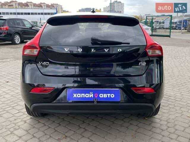 Вольво В40 2015 в Львове на Automoto.ua Черный Вольво В40, объемом двигателя 1.97 л и пробегом 218 тыс. км за 12500 $, фото 5 на Automoto.ua