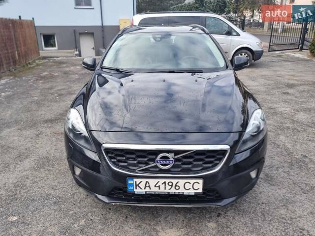 Чорний Вольво V40, об'ємом двигуна 1.97 л та пробігом 139 тис. км за 19900 $, фото 4 на Automoto.ua