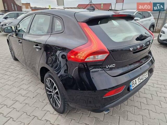 Чорний Вольво V40, об'ємом двигуна 1.97 л та пробігом 220 тис. км за 14500 $, фото 11 на Automoto.ua