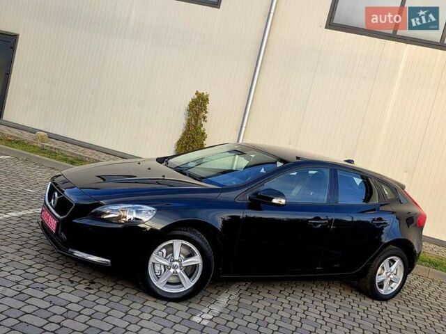 Черный Вольво В40, объемом двигателя 2 л и пробегом 159 тыс. км за 14950 $, фото 10 на Automoto.ua