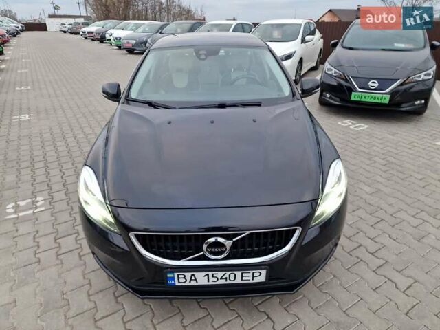 Чорний Вольво V40, об'ємом двигуна 1.97 л та пробігом 220 тис. км за 14500 $, фото 2 на Automoto.ua
