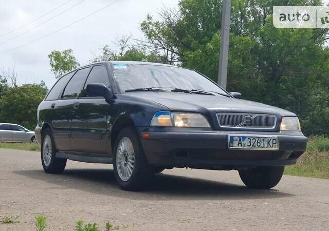 Чорний Вольво V40, об'ємом двигуна 0 л та пробігом 320 тис. км за 1850 $, фото 7 на Automoto.ua