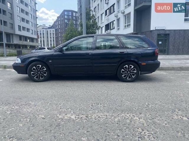Чорний Вольво V40, об'ємом двигуна 1.7 л та пробігом 284 тис. км за 3500 $, фото 8 на Automoto.ua