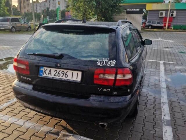 Вольво В40 2001 в Киеве на Automoto.ua Черный Вольво В40, объемом двигателя 1.9 л и пробегом 427 тыс. км за 3600 $, фото 10 на Automoto.ua