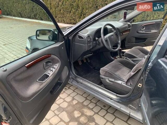 Черный Вольво В40, объемом двигателя 1.9 л и пробегом 385 тыс. км за 3200 $, фото 19 на Automoto.ua
