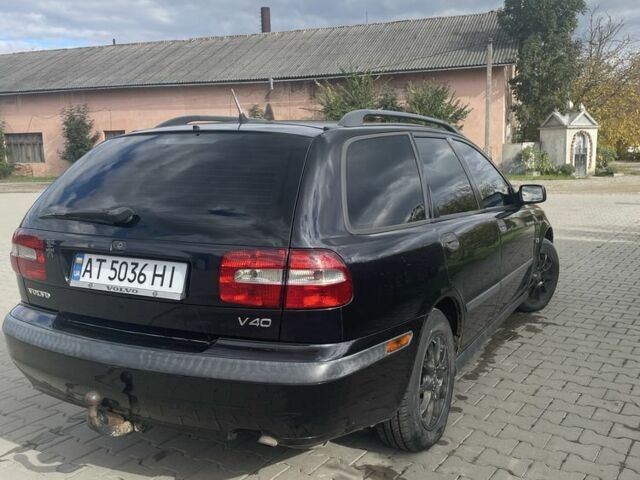 Черный Вольво В40, объемом двигателя 1.9 л и пробегом 320 тыс. км за 2900 $, фото 7 на Automoto.ua
