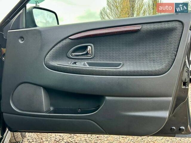 Черный Вольво В40, объемом двигателя 1.9 л и пробегом 240 тыс. км за 3500 $, фото 29 на Automoto.ua