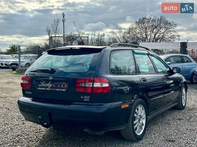 Черный Вольво В40, объемом двигателя 1.9 л и пробегом 240 тыс. км за 3500 $, фото 4 на Automoto.ua