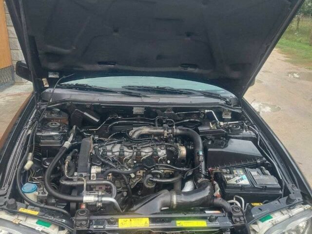 Вольво В40 2004 в Ровно на Automoto.ua Черный Вольво В40, объемом двигателя 1.9 л и пробегом 330 тыс. км за 1987 $, фото 7 на Automoto.ua