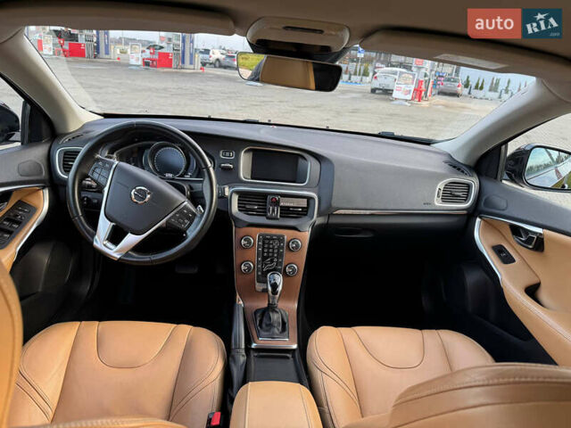 Коричневый Вольво В40, объемом двигателя 1.97 л и пробегом 85 тыс. км за 15999 $, фото 15 на Automoto.ua