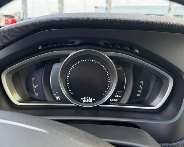 Коричневый Вольво В40, объемом двигателя 1.97 л и пробегом 85 тыс. км за 15999 $, фото 7 на Automoto.ua