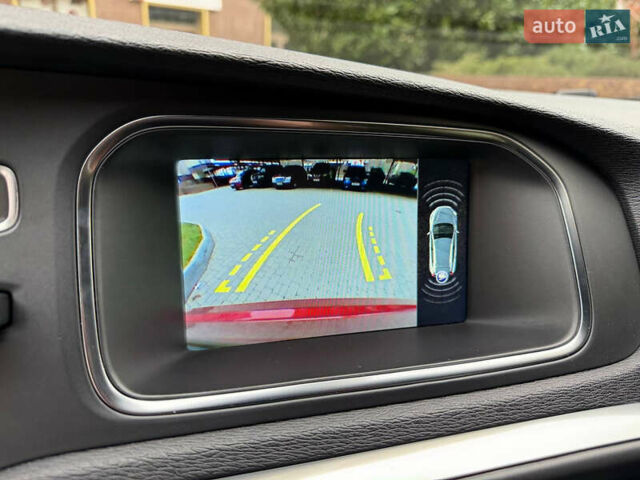 Червоний Вольво V40, об'ємом двигуна 2 л та пробігом 61 тис. км за 14900 $, фото 22 на Automoto.ua