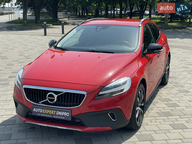 Красный Вольво В40, объемом двигателя 1.5 л и пробегом 56 тыс. км за 16900 $, фото 16 на Automoto.ua