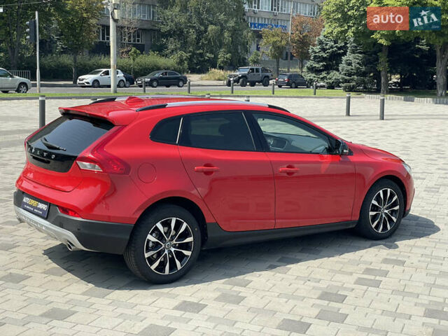 Красный Вольво В40, объемом двигателя 1.5 л и пробегом 56 тыс. км за 16900 $, фото 6 на Automoto.ua