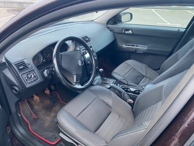 Червоний Вольво V40, об'ємом двигуна 1.6 л та пробігом 325 тис. км за 7300 $, фото 13 на Automoto.ua
