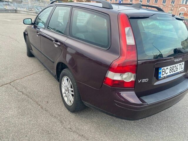 Червоний Вольво V40, об'ємом двигуна 1.6 л та пробігом 325 тис. км за 7300 $, фото 11 на Automoto.ua