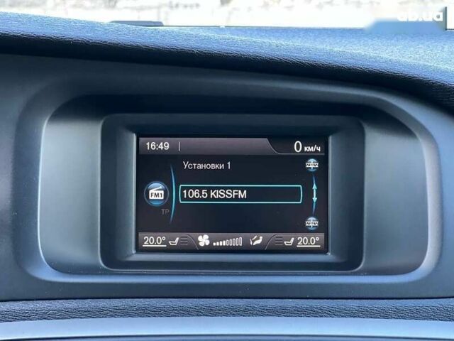 Вольво В40, объемом двигателя 1.6 л и пробегом 307 тыс. км за 8900 $, фото 28 на Automoto.ua