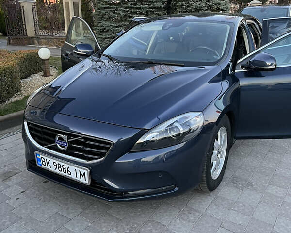 Вольво V40, об'ємом двигуна 1.56 л та пробігом 234 тис. км за 12750 $, фото 9 на Automoto.ua