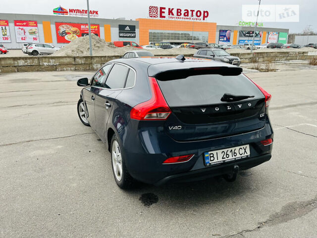 Вольво V40, об'ємом двигуна 1.6 л та пробігом 219 тис. км за 10000 $, фото 31 на Automoto.ua