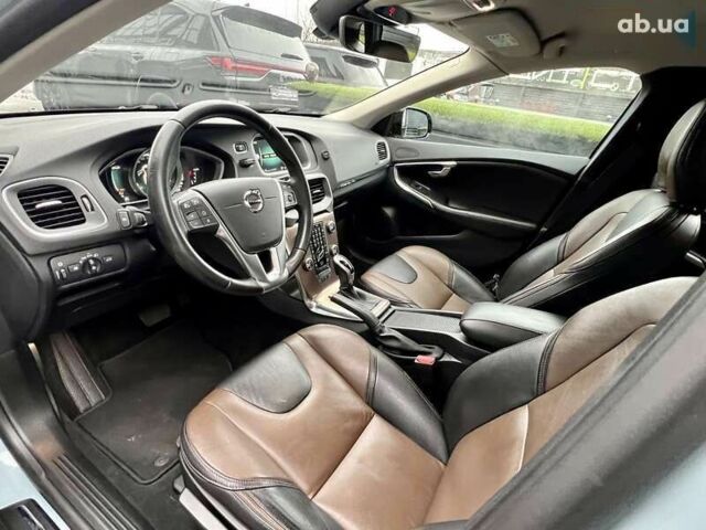 Вольво В40, объемом двигателя 0 л и пробегом 135 тыс. км за 17900 $, фото 20 на Automoto.ua