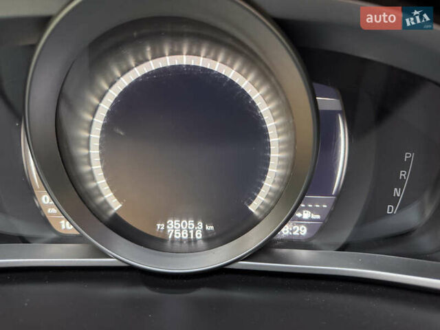 Вольво В40, объемом двигателя 2 л и пробегом 77 тыс. км за 18000 $, фото 2 на Automoto.ua