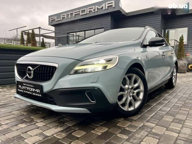 Вольво В40, объемом двигателя 0 л и пробегом 135 тыс. км за 17900 $, фото 2 на Automoto.ua