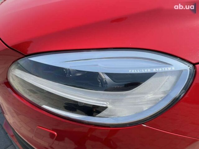 Вольво V40, об'ємом двигуна 1.5 л та пробігом 56 тис. км за 16900 $, фото 20 на Automoto.ua