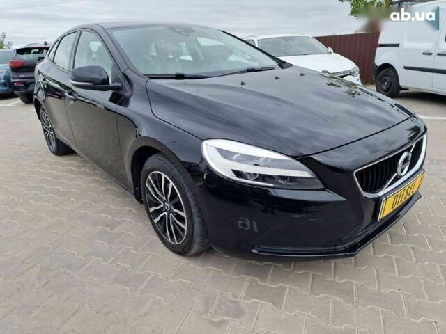 Вольво В40, объемом двигателя 2 л и пробегом 220 тыс. км за 14800 $, фото 5 на Automoto.ua