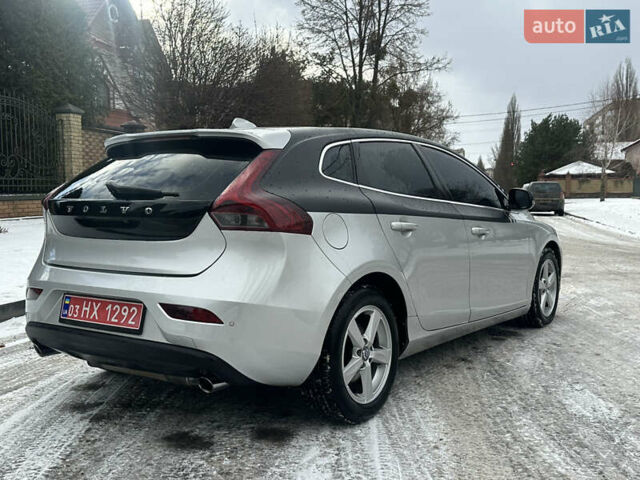 Сірий Вольво V40, об'ємом двигуна 1.6 л та пробігом 203 тис. км за 8990 $, фото 5 на Automoto.ua