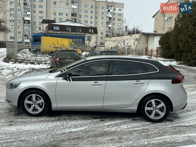 Сірий Вольво V40, об'ємом двигуна 1.6 л та пробігом 203 тис. км за 8990 $, фото 8 на Automoto.ua