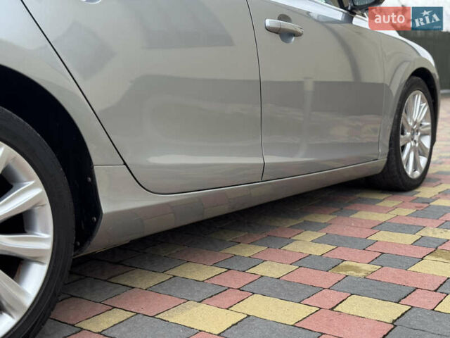 Серый Вольво В40, объемом двигателя 1.56 л и пробегом 210 тыс. км за 9950 $, фото 12 на Automoto.ua