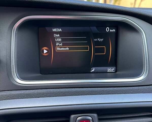 Сірий Вольво V40, об'ємом двигуна 1.6 л та пробігом 187 тис. км за 11300 $, фото 19 на Automoto.ua
