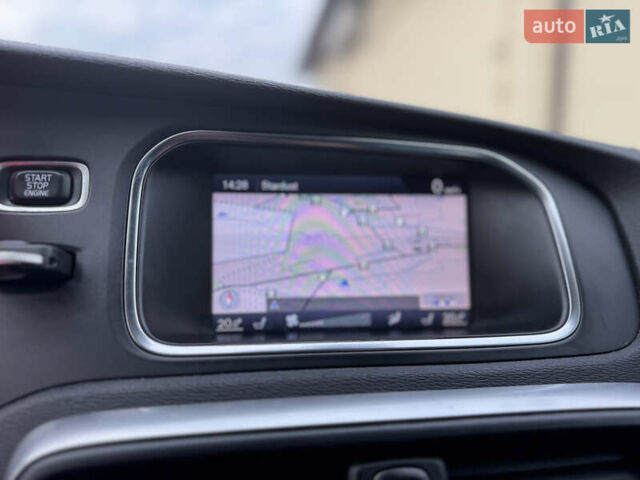 Серый Вольво В40, объемом двигателя 1.56 л и пробегом 210 тыс. км за 9950 $, фото 21 на Automoto.ua