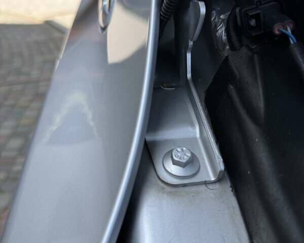 Серый Вольво В40, объемом двигателя 1.56 л и пробегом 220 тыс. км за 10750 $, фото 142 на Automoto.ua